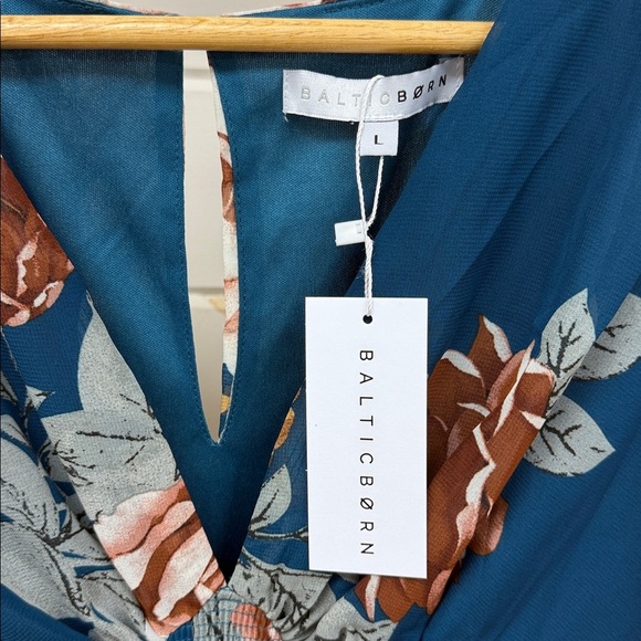 Baltic Born Sarah Smocked Floral Blue Midi Dress Women's Large NWT - Picture 7 of 14